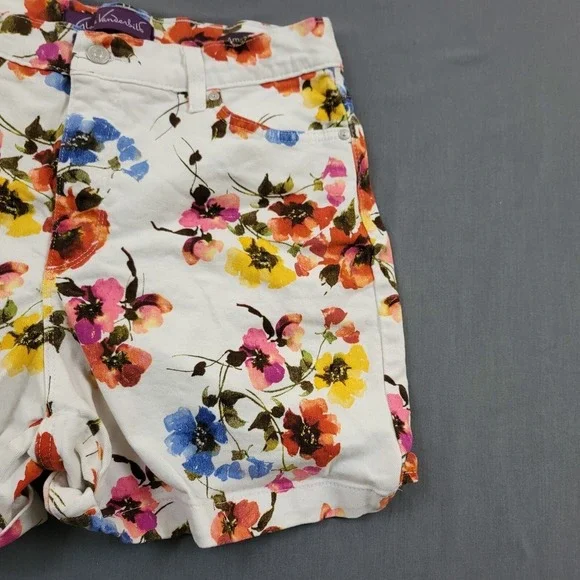 Gloria Vanderbilt Amanda Floral Shorts Womens 14 White Pink Orange Blue - Picture 11 of 13